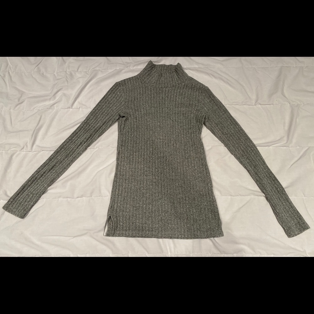 Wilfred knit turtleneck